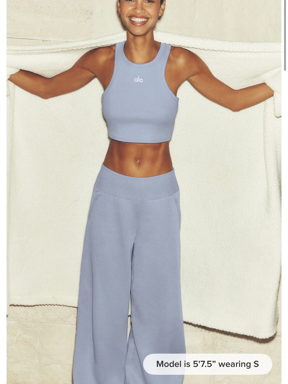ALO serenity wide leg sweatpants -winter frost